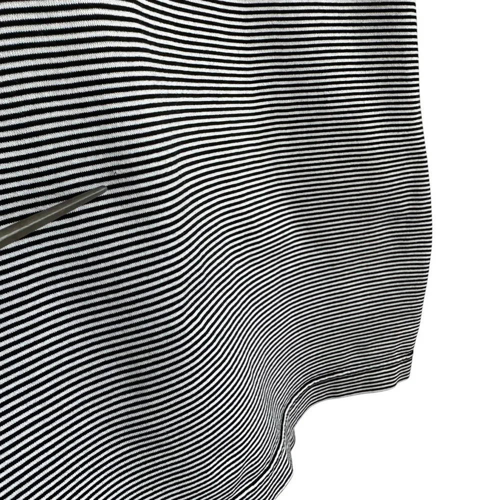 Burberry Golf Mens Striped Short Sleeve Polo Shirt Size Large Black White Cotton - Picture 6 of 10